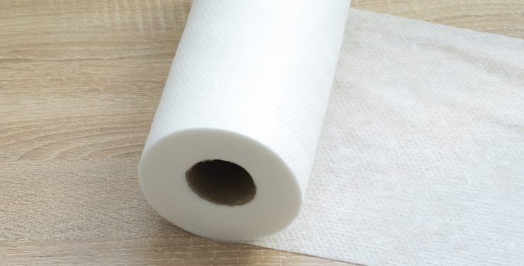 Carta assorbente: come può essere utilissima in casa per togliere lo sporco