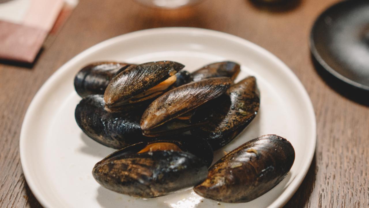 cozze e ravioli contaminati