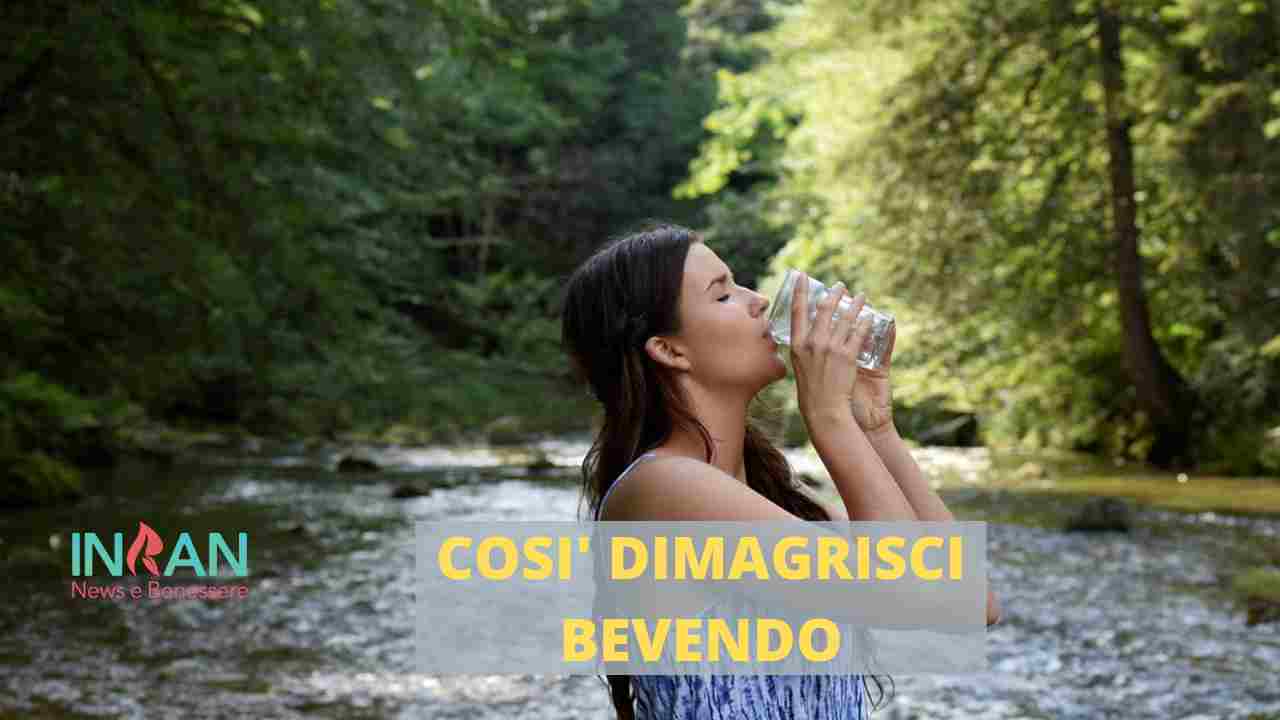 dimagrire bevendo acqua pancia quanta acqua bere