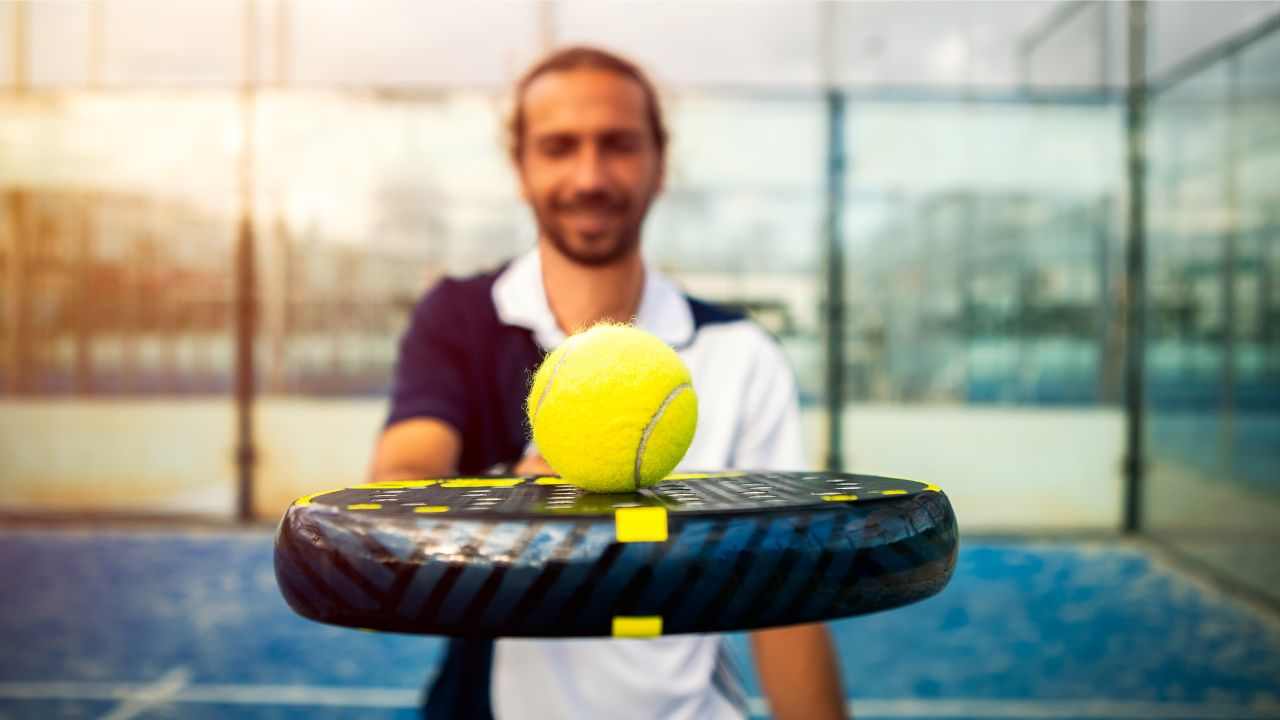 giocare a padel perché fa bene dieta dimagrire