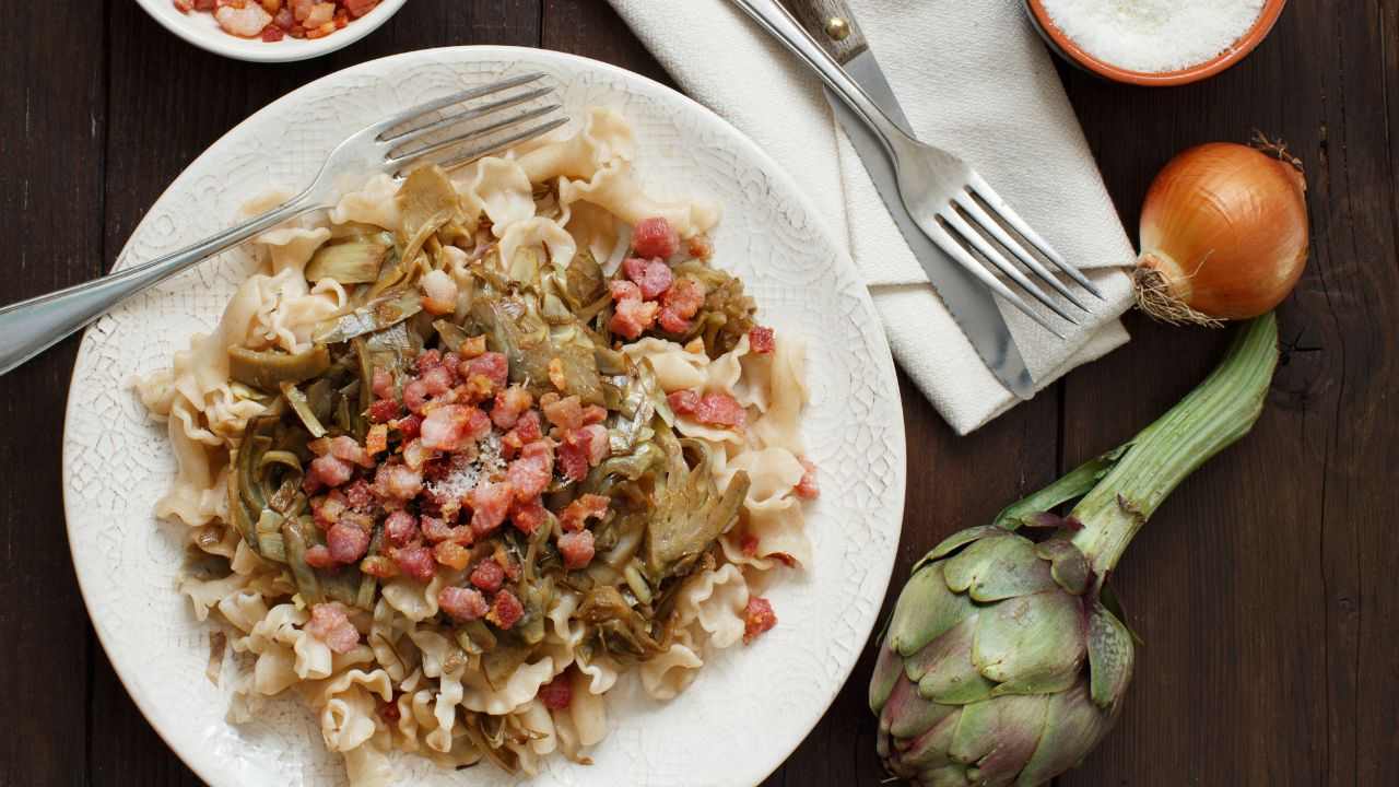 ricetta pasta carciofi e pancetta