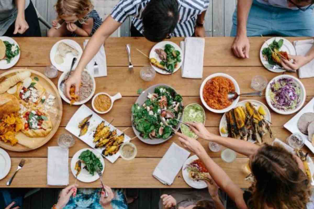 Cena a buffet come organizzarla