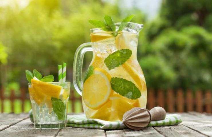 Come fare la limonata in casa