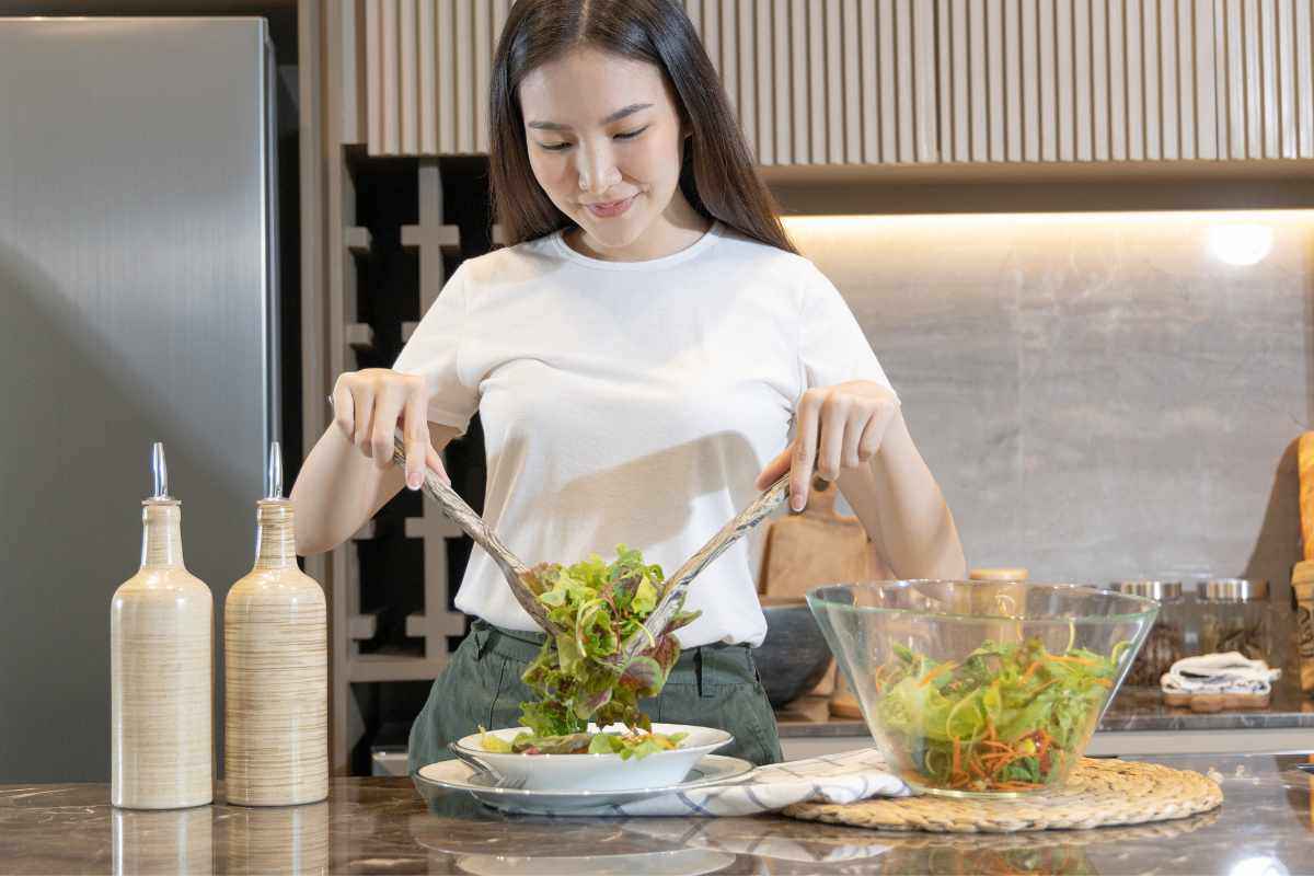 preparare l'insalata