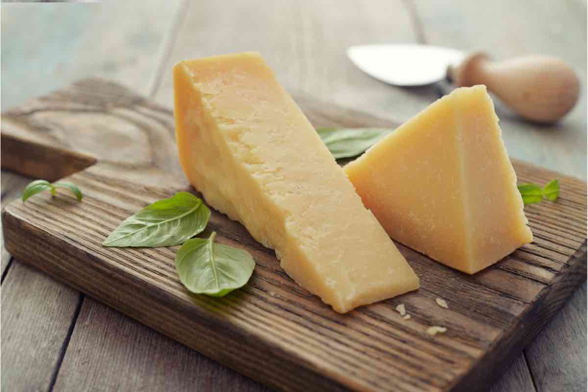 Conserva il parmigiano così