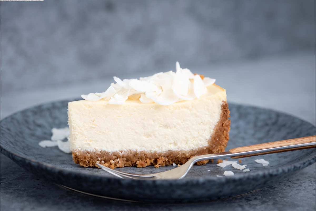 Torta al cocco fresca e nutriente