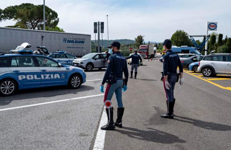 Posto di blocco della Polizia