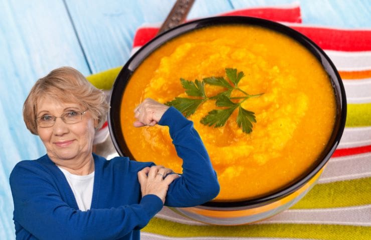 Vellutata con nonna in primo piano