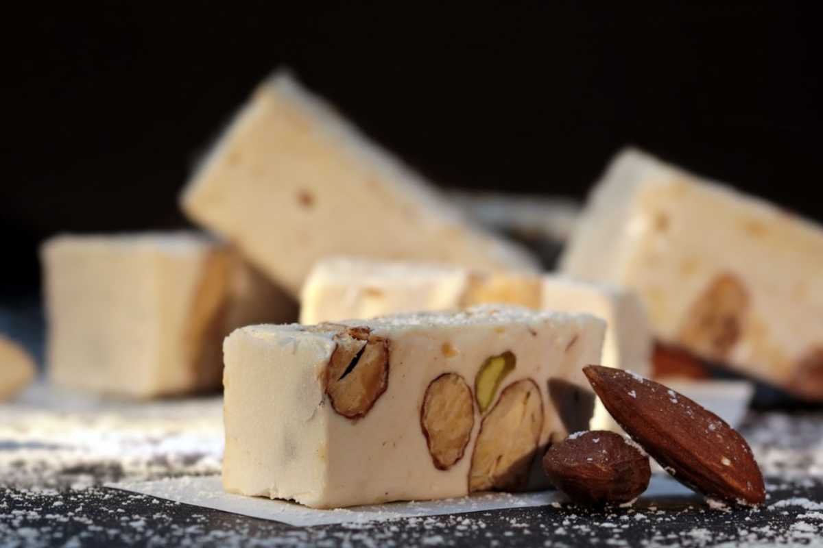 Torrone bianco