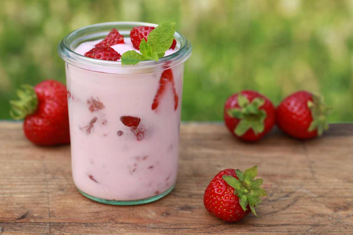 Yogurt fragole