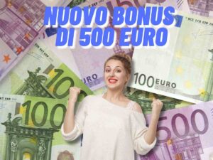 donna che esulta davanti a delle banconote euro