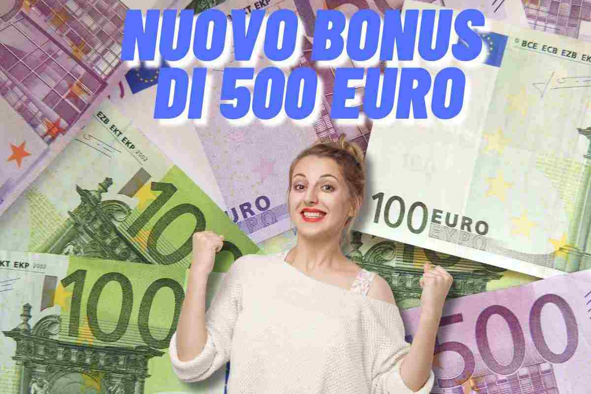 donna che esulta davanti a delle banconote euro